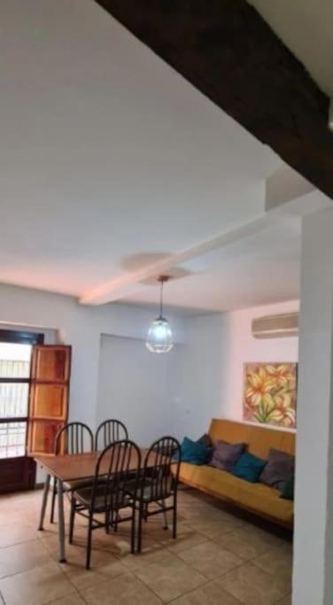 Corrala De San Anton. Sencillo Apartamento En Pleno Centro グラナダ エクステリア 写真