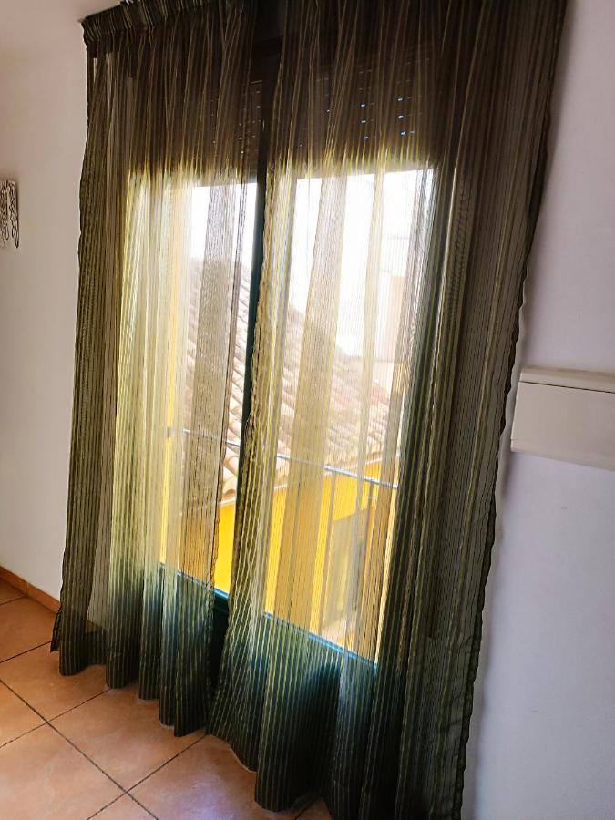 Corrala De San Anton. Sencillo Apartamento En Pleno Centro グラナダ エクステリア 写真