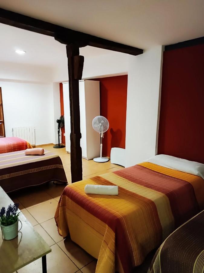 Corrala De San Anton. Sencillo Apartamento En Pleno Centro グラナダ エクステリア 写真