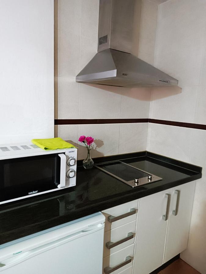 Corrala De San Anton. Sencillo Apartamento En Pleno Centro グラナダ エクステリア 写真